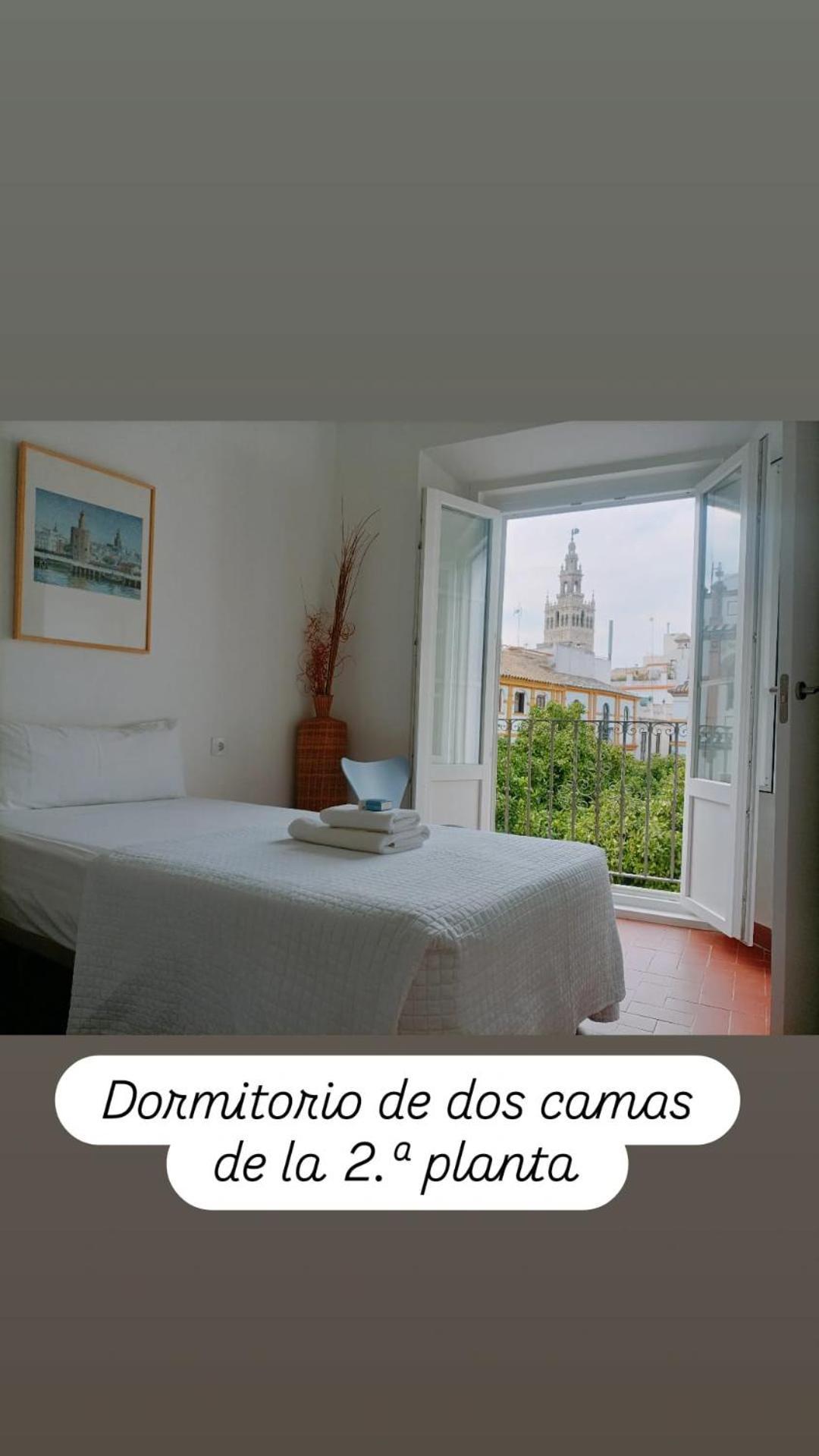 Apartamentos En La Plaza Dona Elvira, 7 セビリア エクステリア 写真